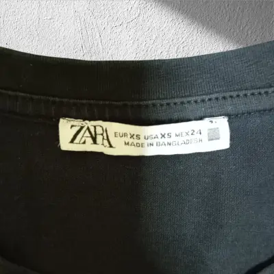 Polera negra básica Zara - miniatura 2