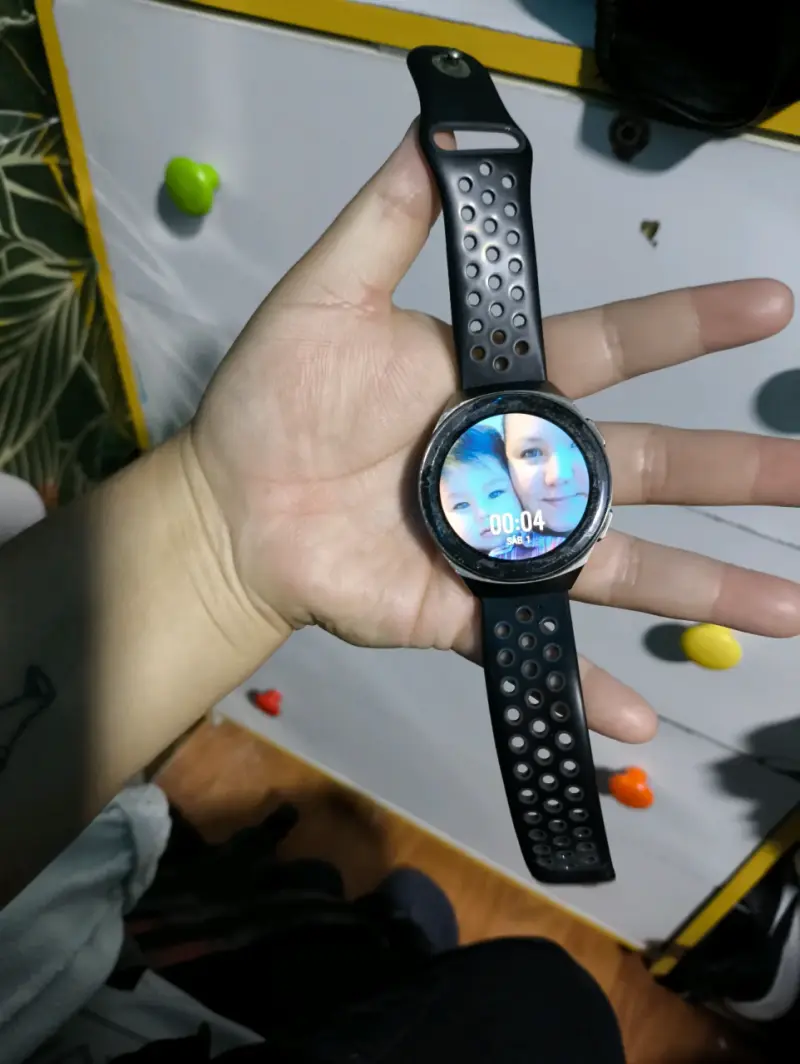 2 Smartwatch con pantalla redonda - 3