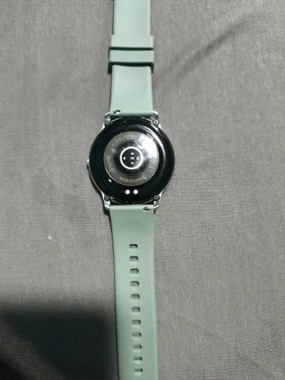 2 Smartwatch con pantalla redonda - miniatura 6