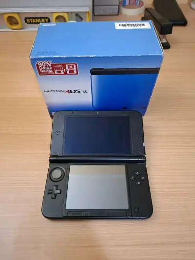 Nintendo 3DS XL azul - miniatura 1