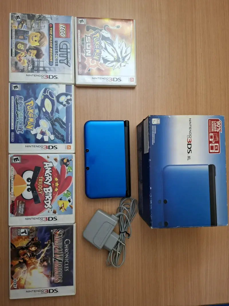 Nintendo 3DS XL azul - 2