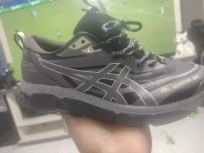 Zapatillas deportivas negras - miniatura 1
