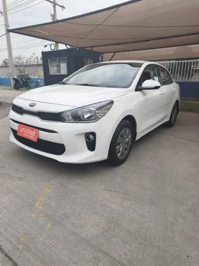 Kia rio 4 año 2019 - miniatura 4