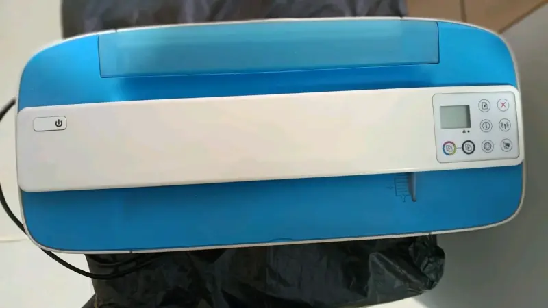 Impresora HP DeskJet Ink Advantage 3775 - 2