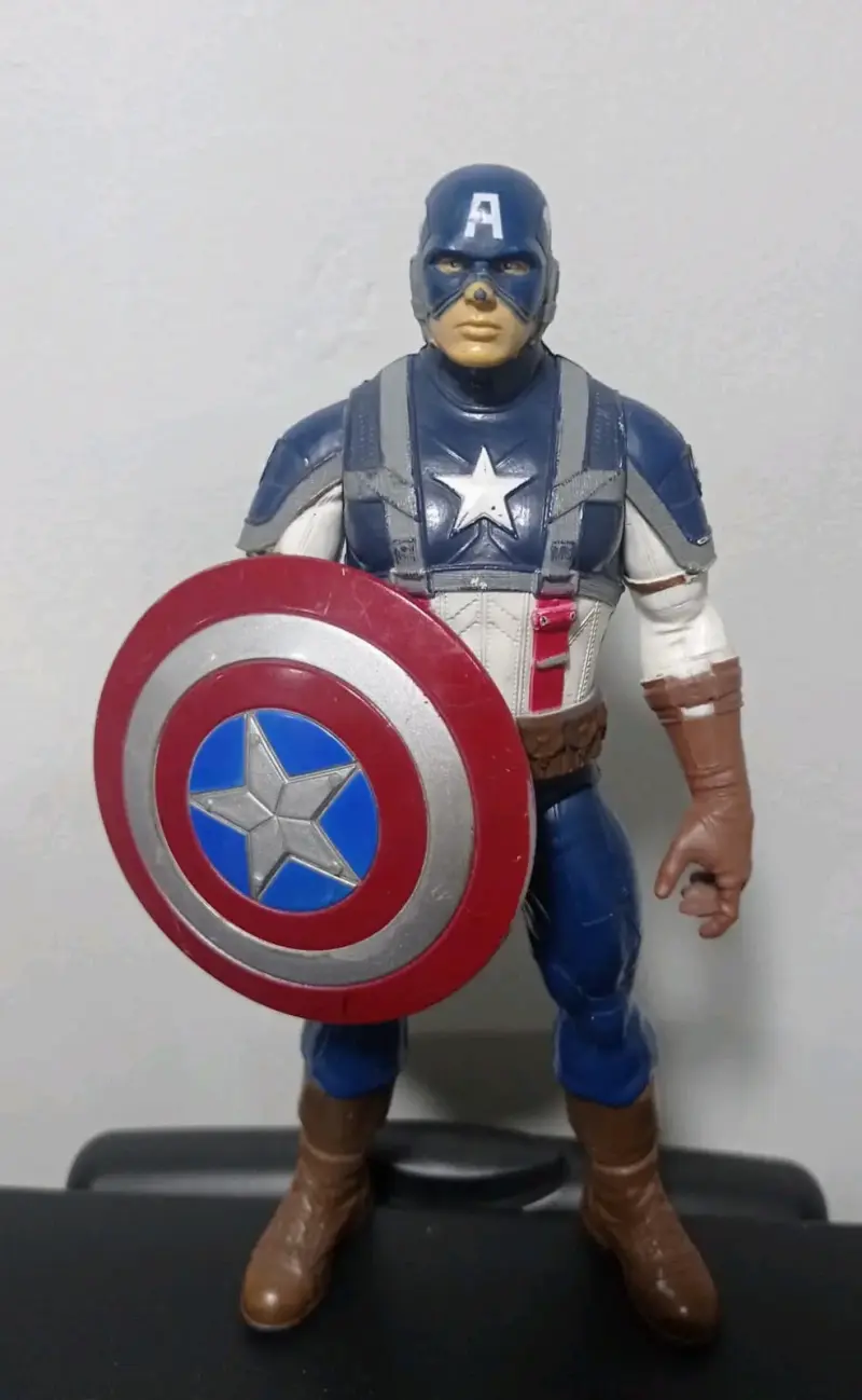 Figura Capitán América articulada - 1