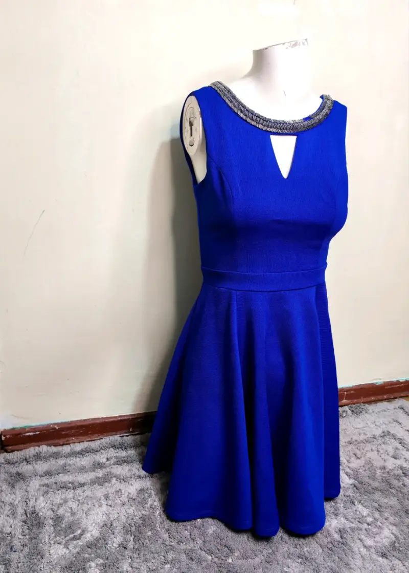 Vestido azul elegante - 2