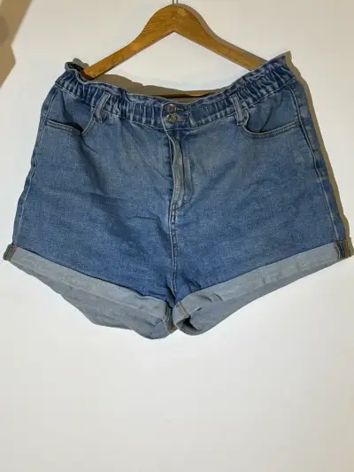Shorts de mezclilla azul - miniatura 1