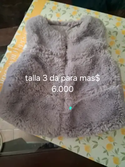 Jeans para niña con bordado floral - miniatura 4