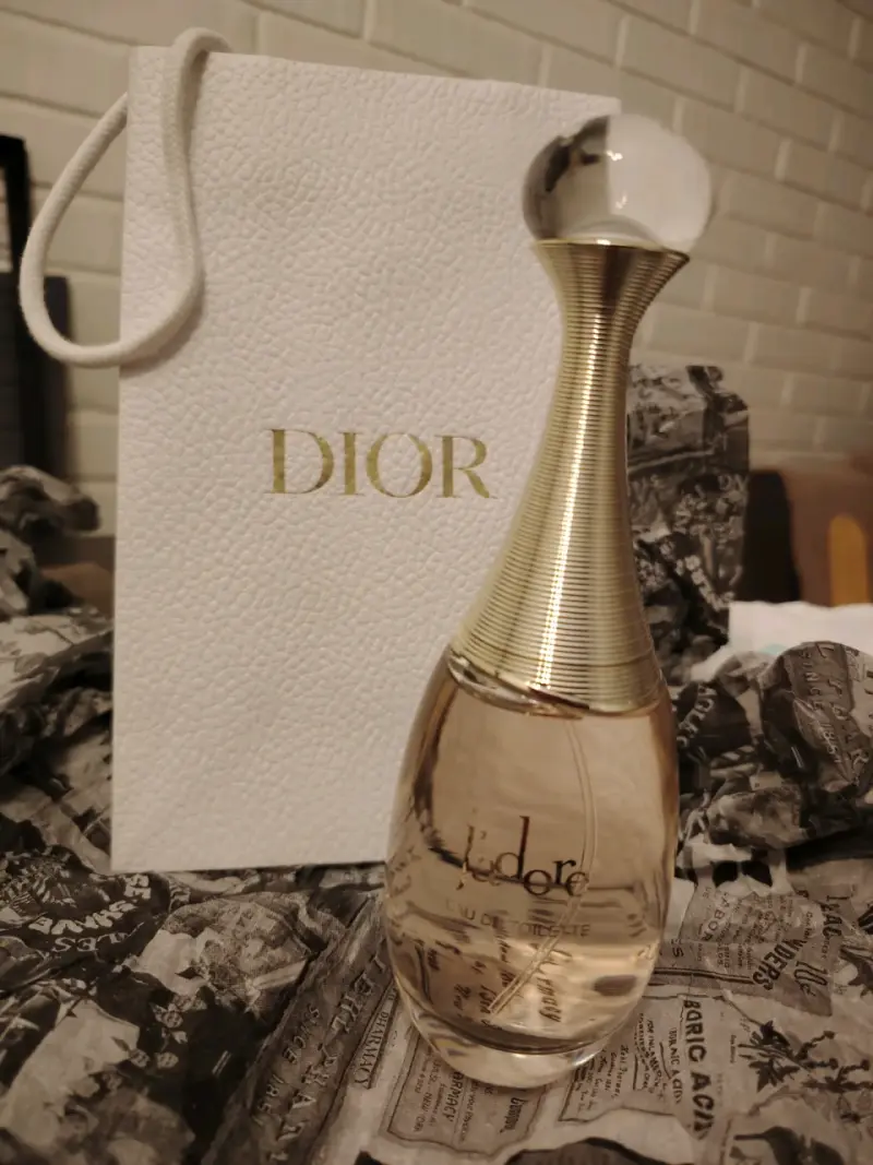 Perfume Dior J'adore 100ml - 1