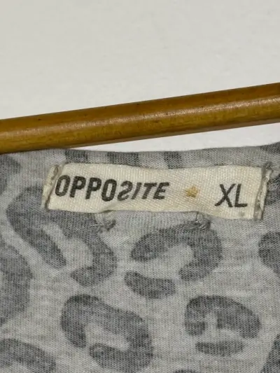 Polera estampado leopardo - miniatura 3