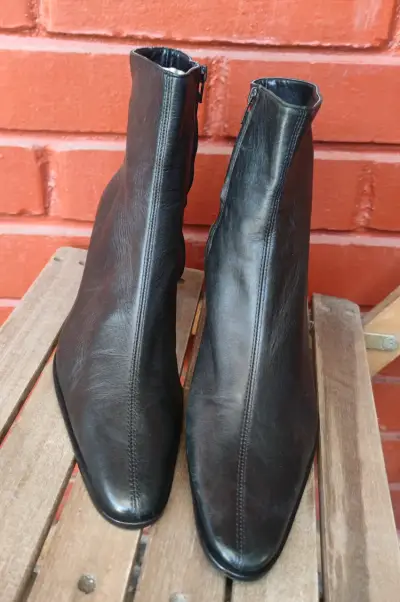 Botines negros de cuero Banana Repúblic talla 40 - miniatura 1
