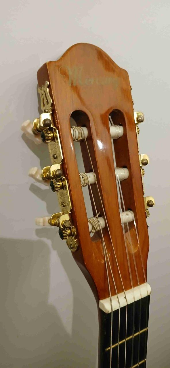 Guitarra acústica 3/4 madera - 2