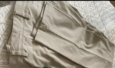 Pantalones beige casuales - miniatura 1
