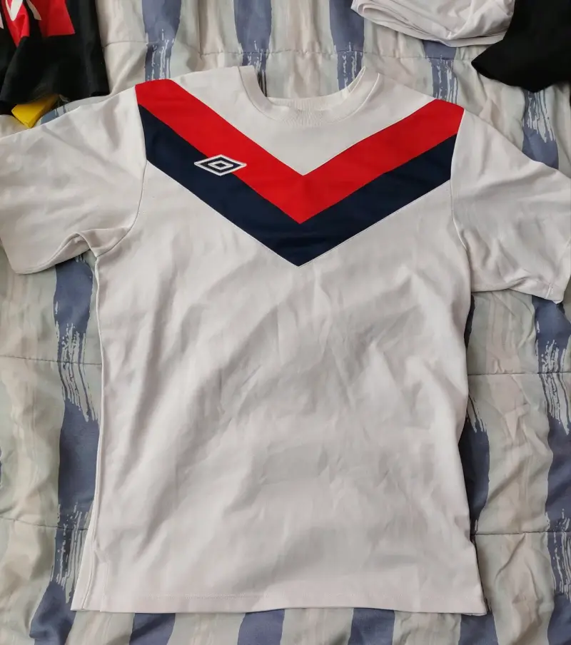 Camiseta deportiva umbro