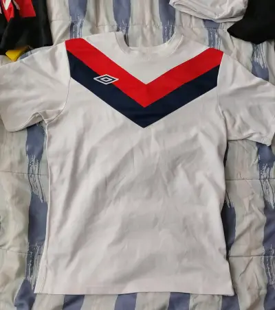 Camiseta deportiva umbro - miniatura 1