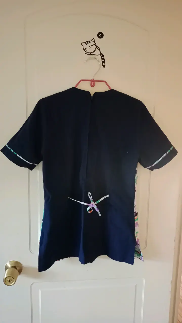 Blusa estampada colorida - 2