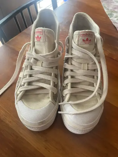 Zapatillas altas con estampado de serpiente - miniatura 2