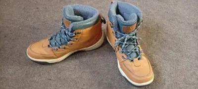 Botas de invierno marrones - miniatura 1