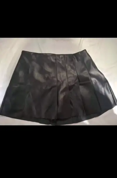 Falda short negra index - miniatura 1