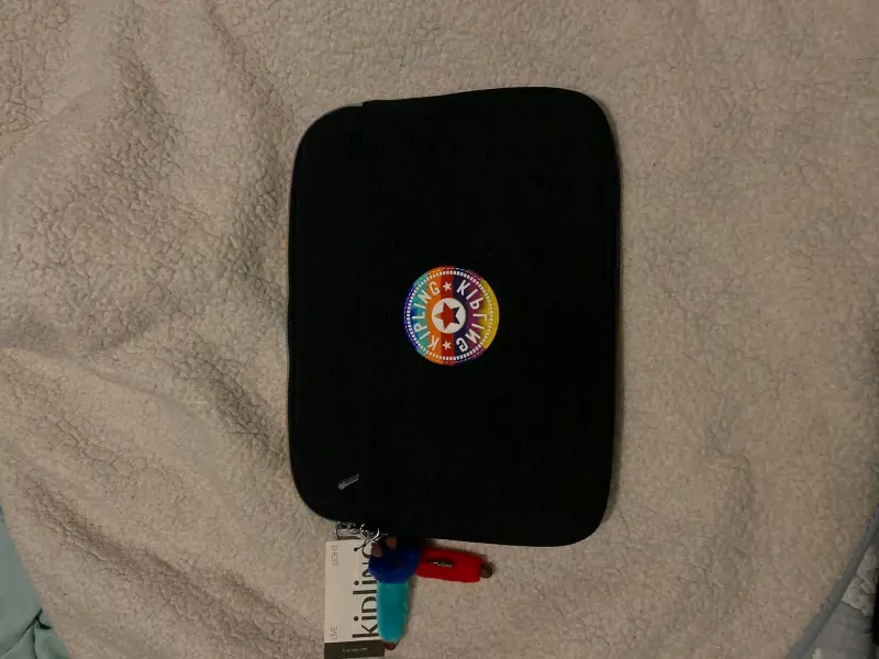 Funda negra para tablet Kipling - 2