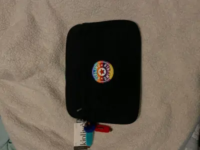 Funda negra para tablet Kipling - miniatura 2