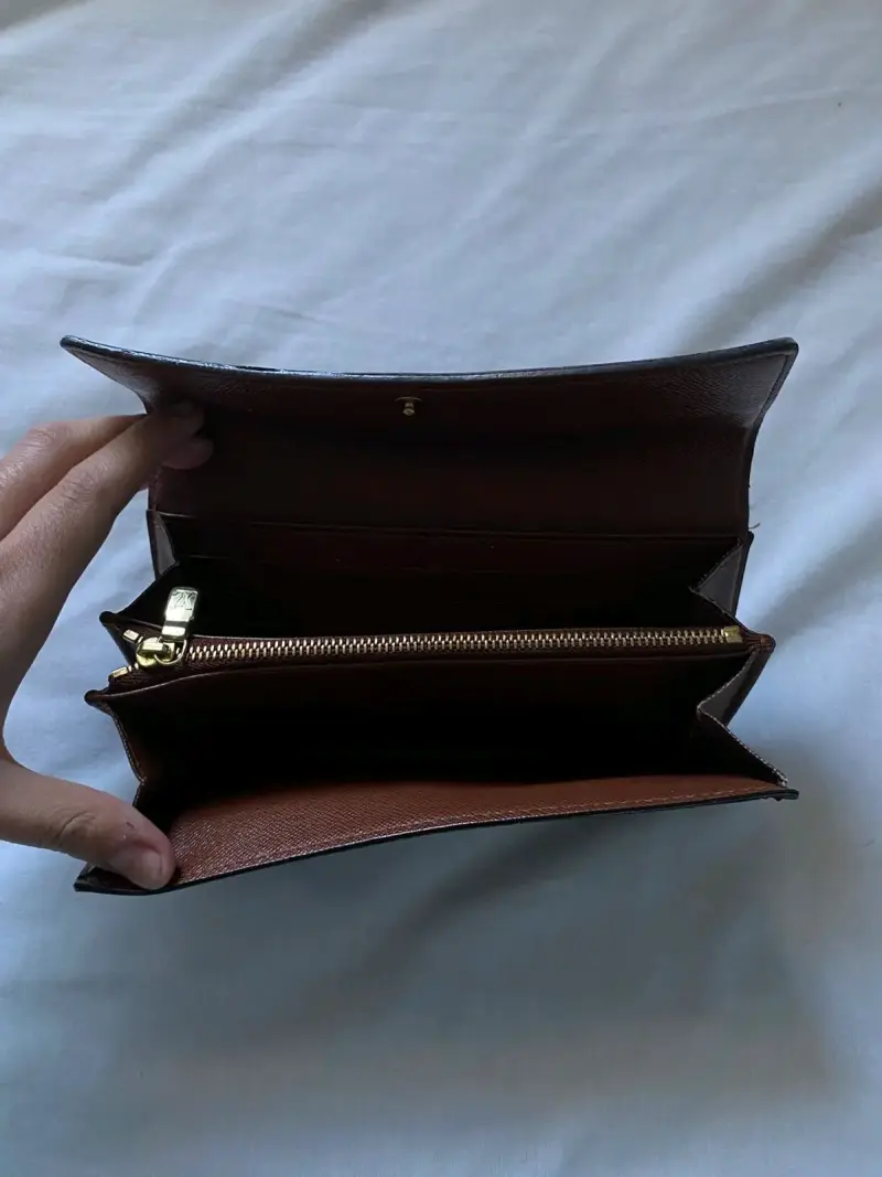 Billetera LV - 3