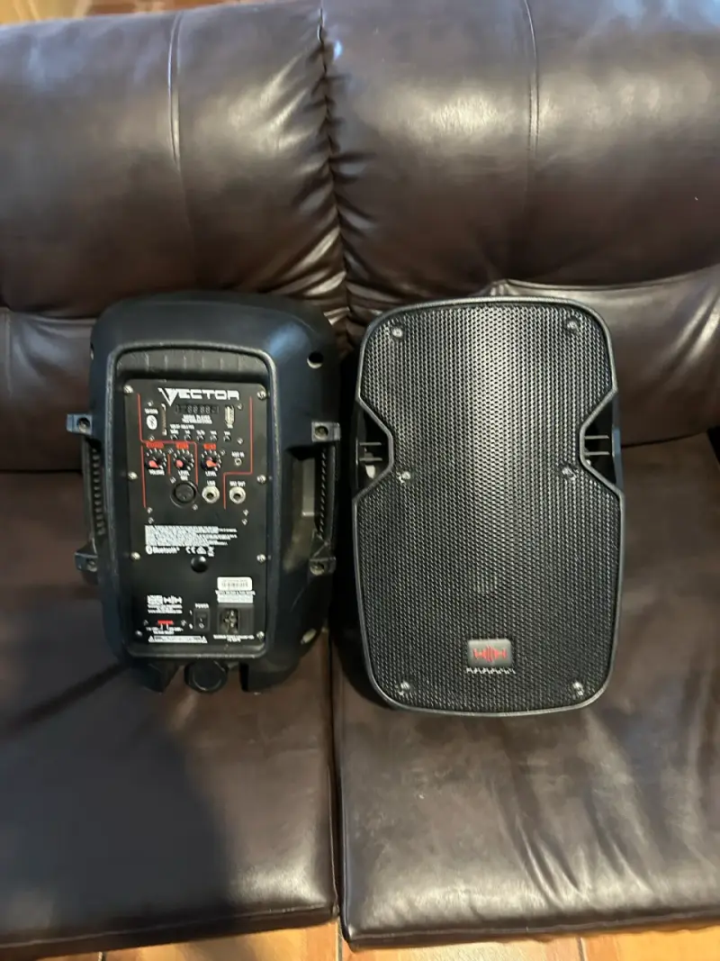 Parlante activo y pasivo 500W