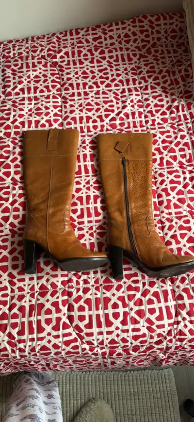 Botas de cuero argentinas - miniatura 1