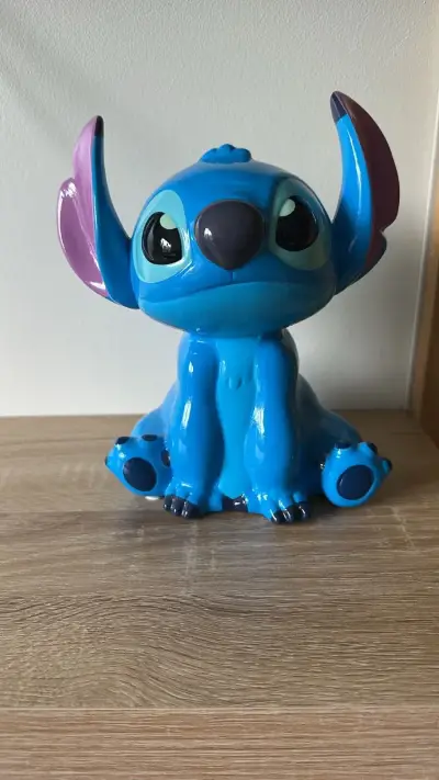 Figura decorativa de Stitch - miniatura 1