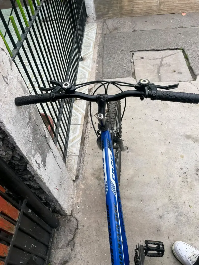 Bicicleta montaña azul EDGE - 6