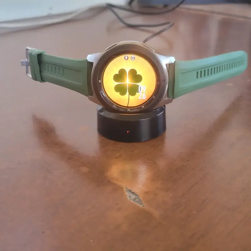 Reloj Galaxy Watch 1D96 - 2