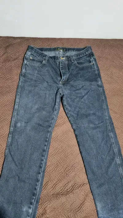Jeans azul clásico - miniatura 1