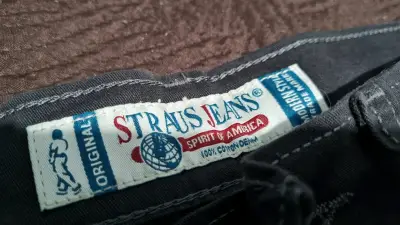 Jeans gris oscuros Strauss - miniatura 4