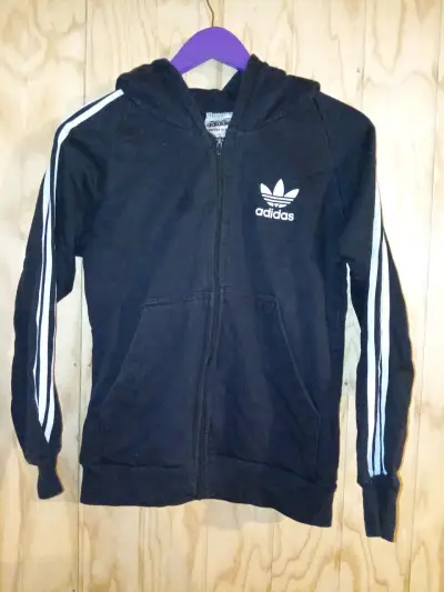 Polerón Adidas con capucha negro - miniatura 1