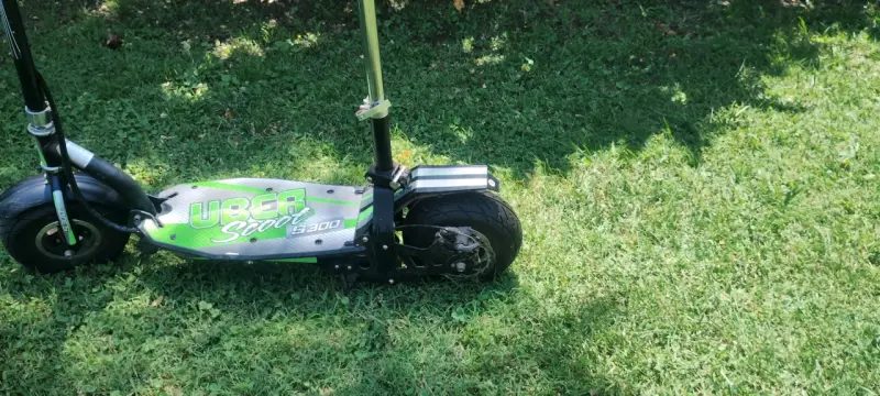 Scooter eléctrico UberScoot S300 - 3