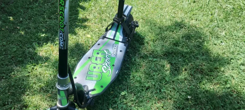 Scooter eléctrico UberScoot S300 - 4