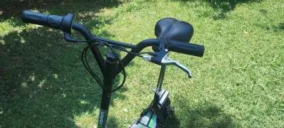 Scooter eléctrico UberScoot S300 - miniatura 5