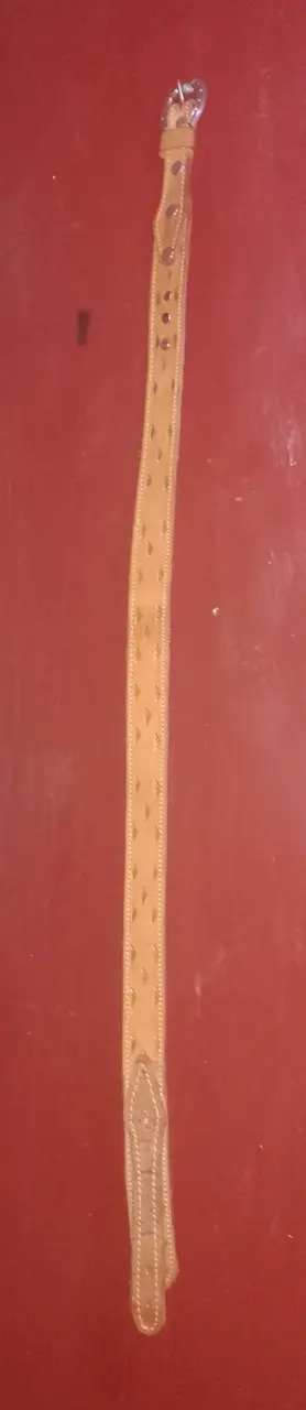 Sinturon de cuero de huaso ,buen estado - 1