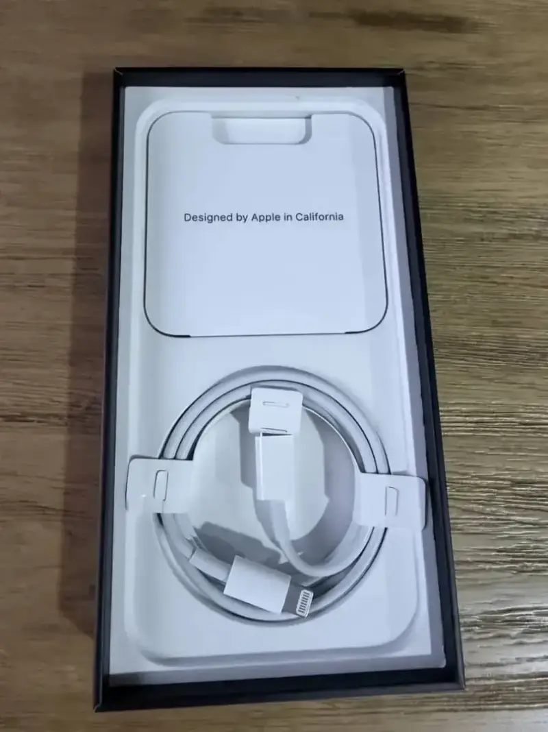 iPhone 13 Pro max azul sierra 256GB - 4