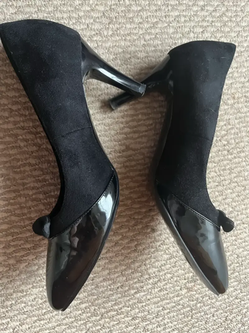 Zapatos de charol negros Eda Manzini - 4