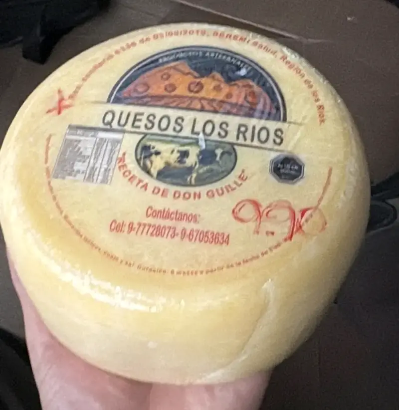 Queso Los Ríos artesanal