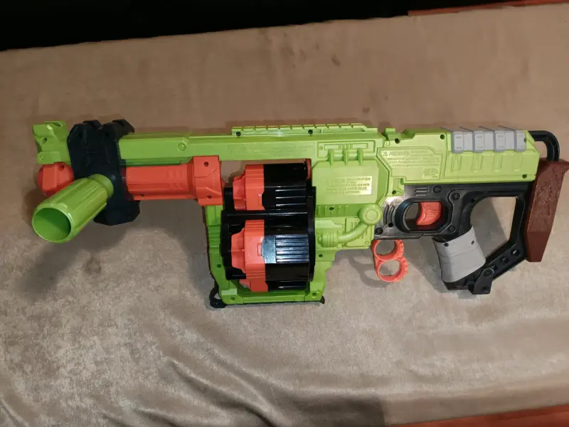 Lanzador Nerf Doomlands Dominator - 2