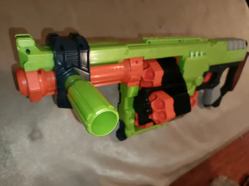 Lanzador Nerf Doomlands Dominator - 4