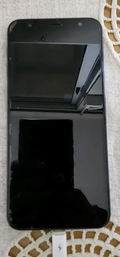 Celular Samsung Galaxy +J6 prime (buen estado) - miniatura 1