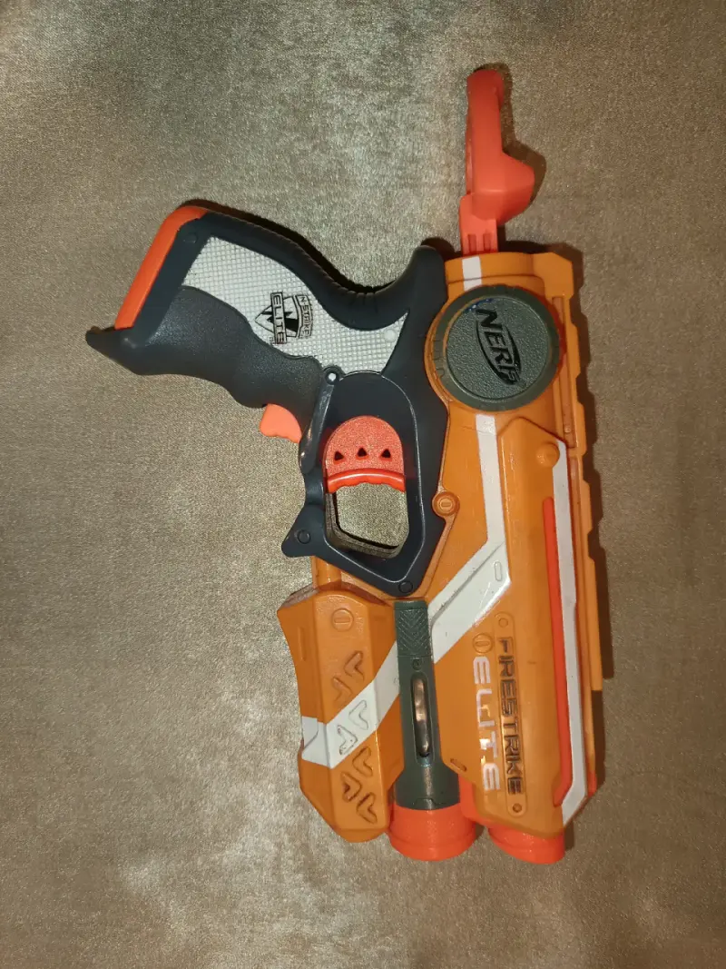 Pistola Nerf N-Strike Elite - 1