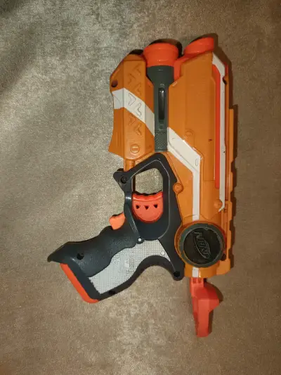 Pistola Nerf N-Strike Elite - miniatura 2