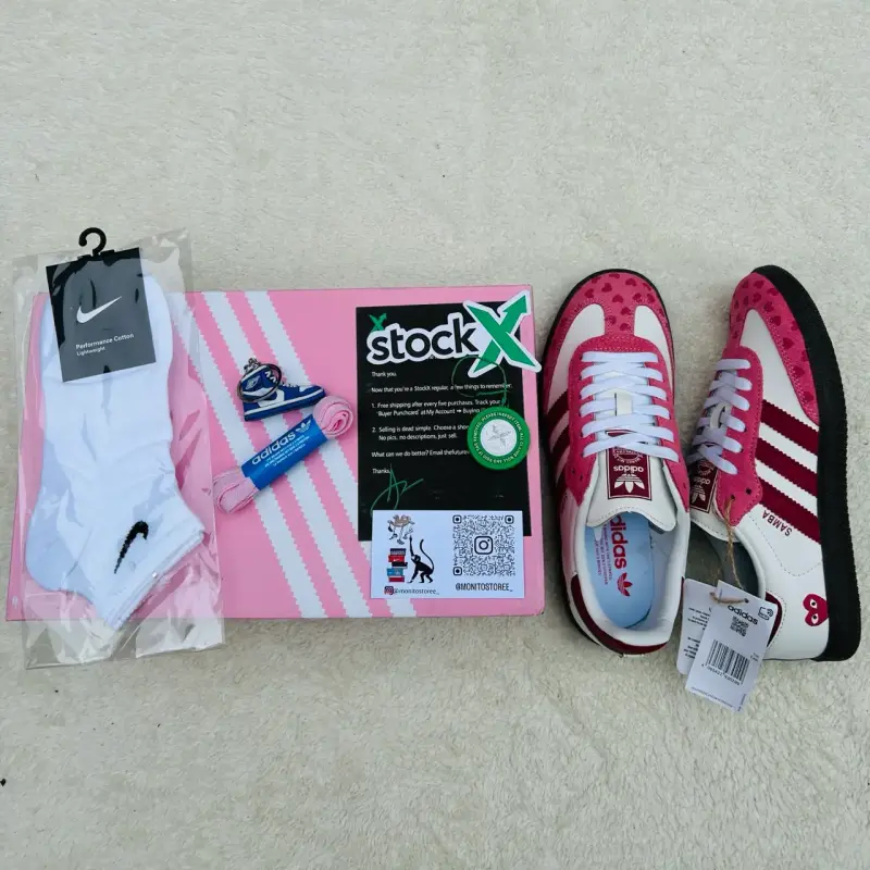 Zapatillas Adidas blancas y rojas - 1