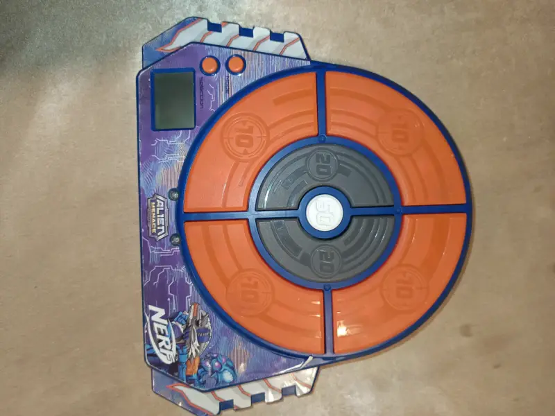 Juego de diana Nerf Alien Menace - 1
