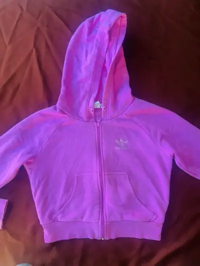 Polerón rosado con capucha - miniatura 2