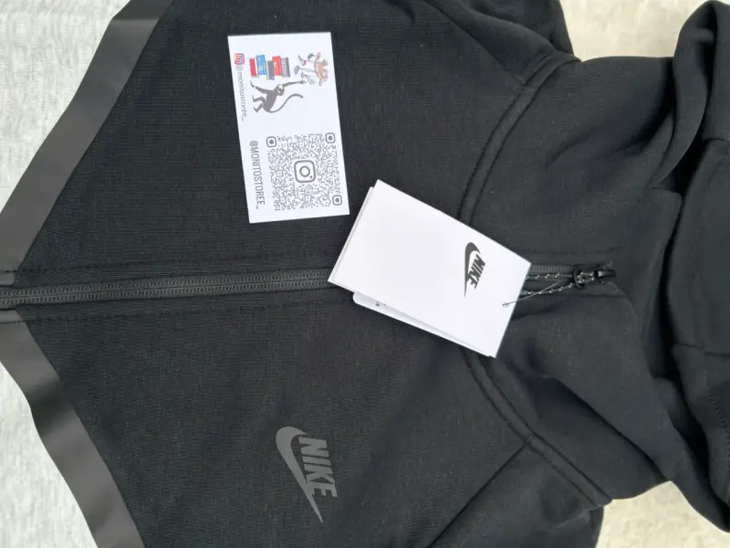 Poler贸n Nike bicolor con capucha - 3